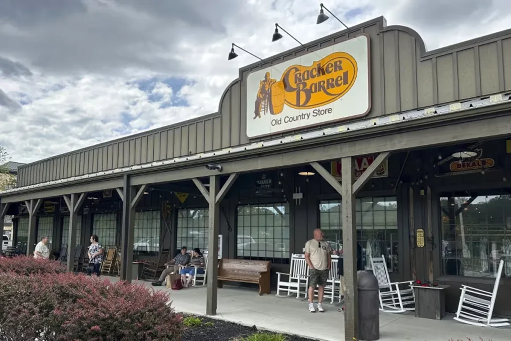 Cracker Barrel Stock drop