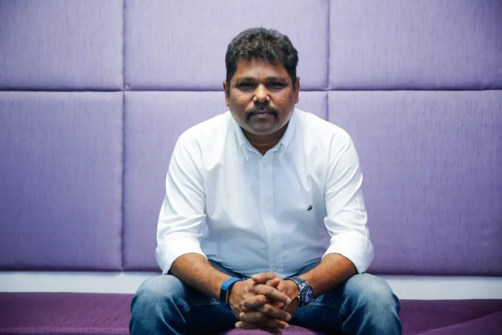 Freshworks executive chairman step down