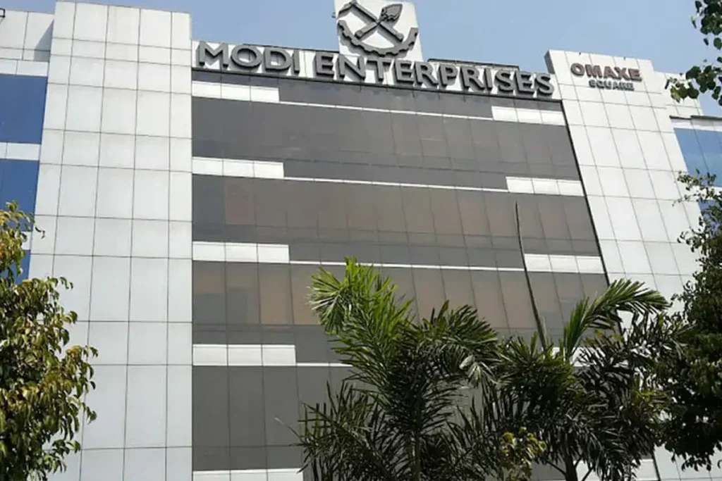 godfrey phillips share