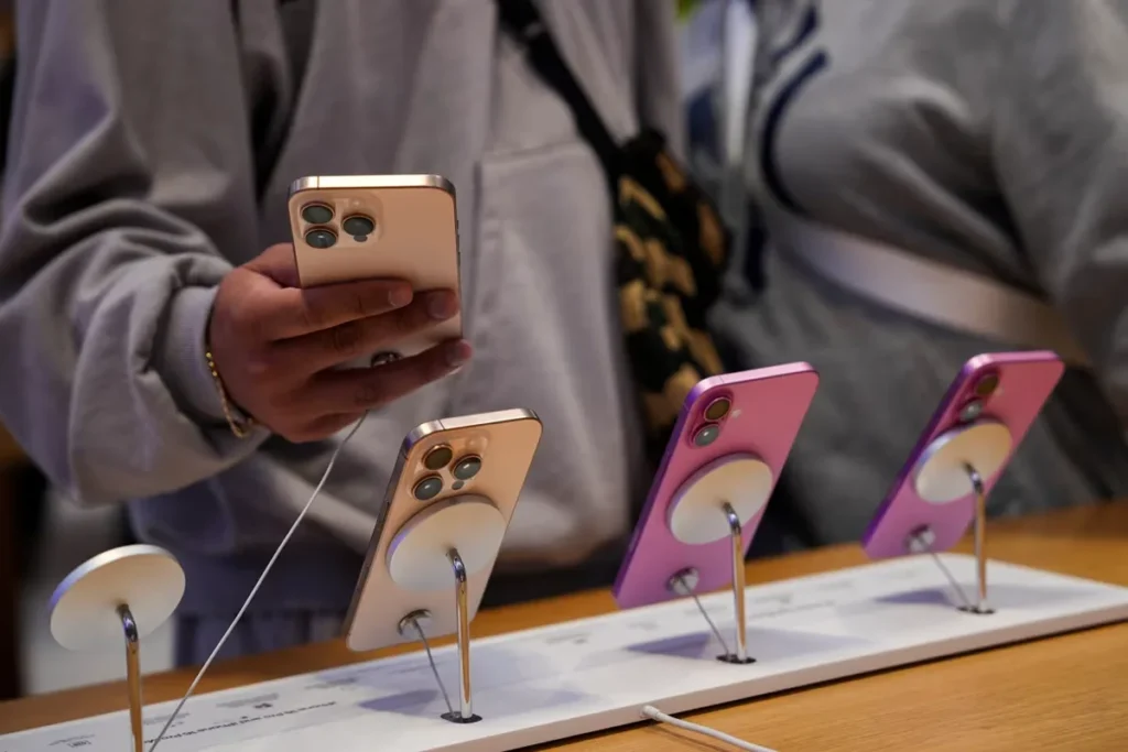 what time is the apple event