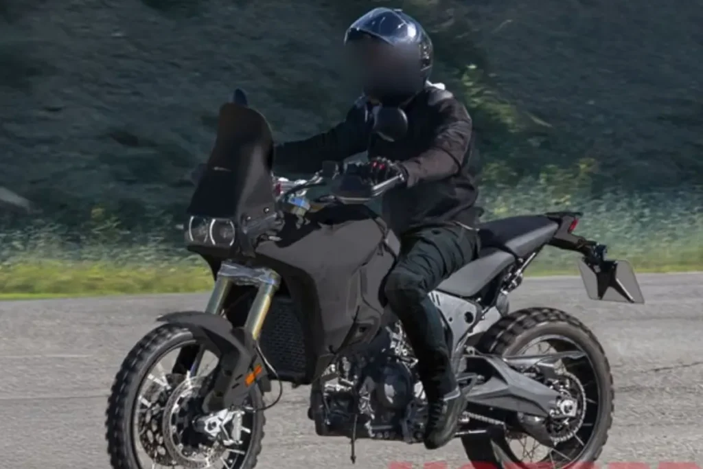 Ducati DesertX V2 engine