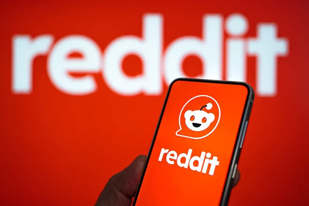 Reddit share price today