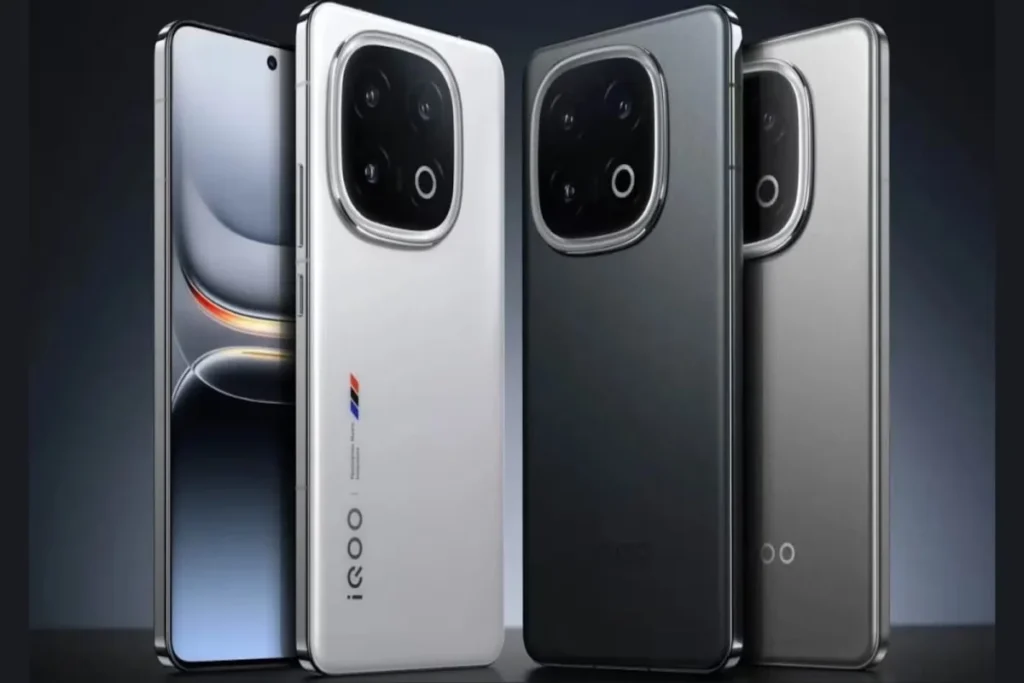 iQOO 15 smartphone with 8K vapour chamber cooling and Warhammer Max motor technology for next-gen mobile gaming.