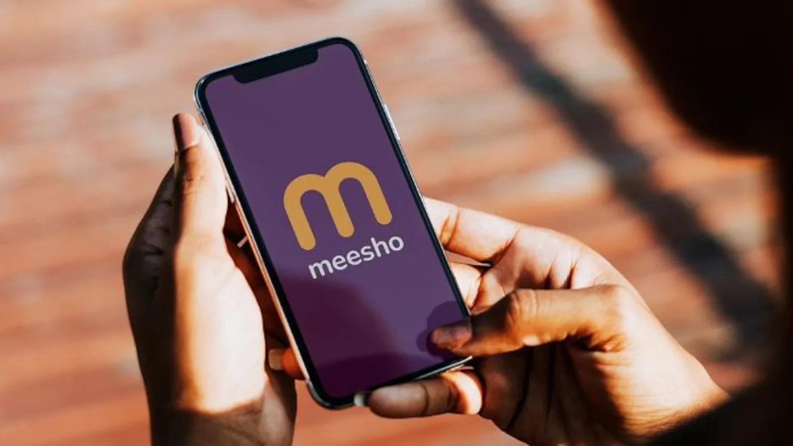 Meesho IPO announcement ahead of December 3 listing with rising investor interest.