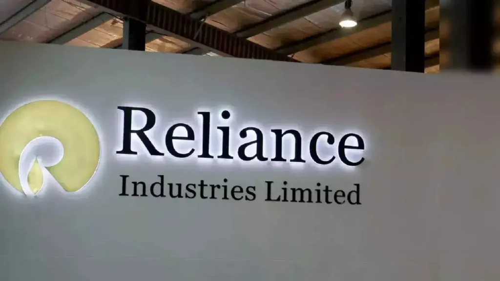 Reliance shares NSE BSE trading lower amid global cues and oil price fluctuations